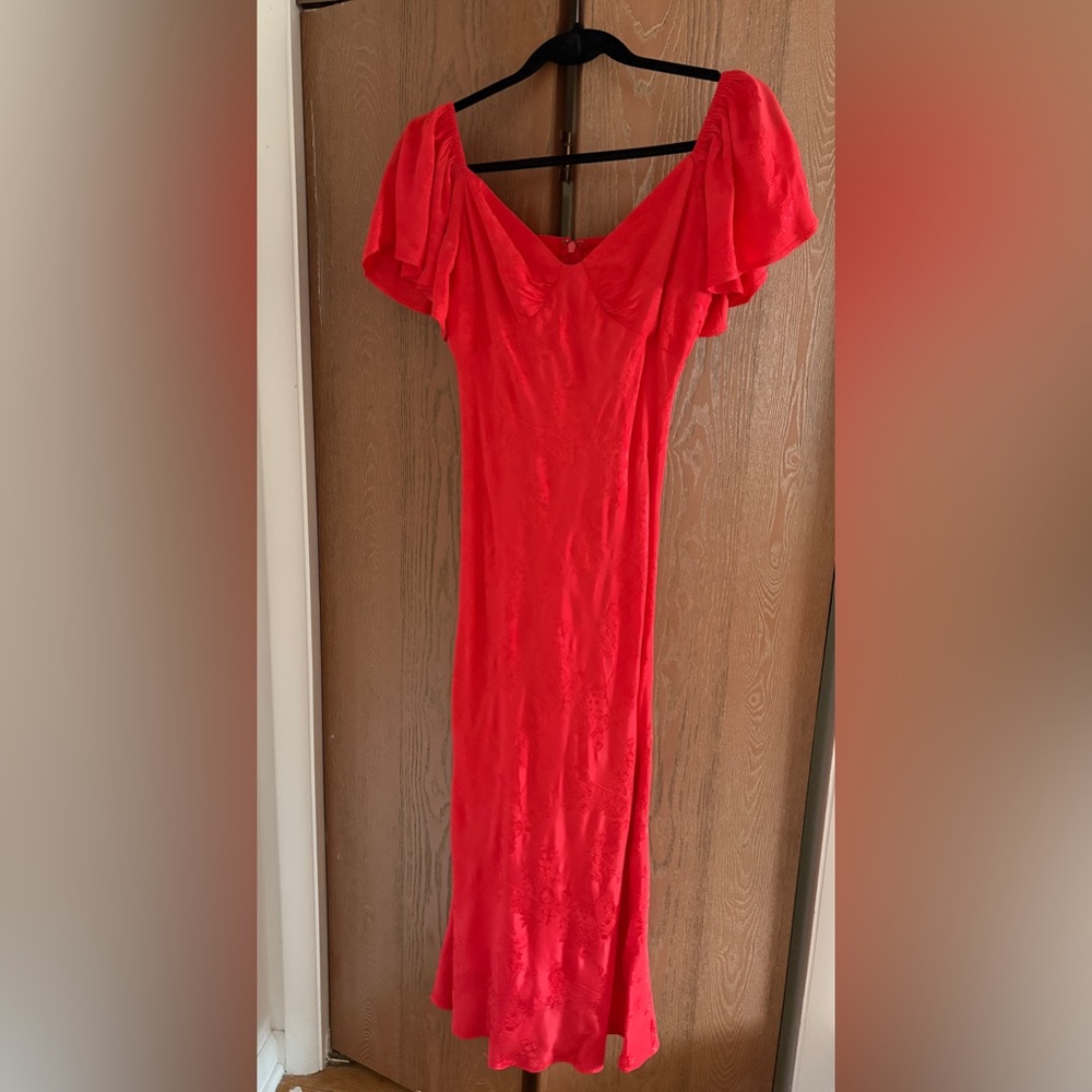 Lulu’s Midi Dress